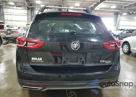 2018 Buick Regal Tourx Preferred from USA, damaged, VIN W04GU8SX9J1159214
